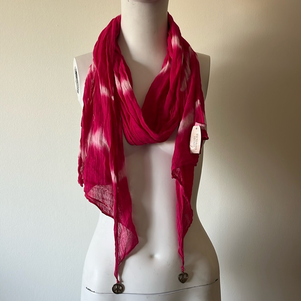 Victoria Secret Pink Scarf New With Tag